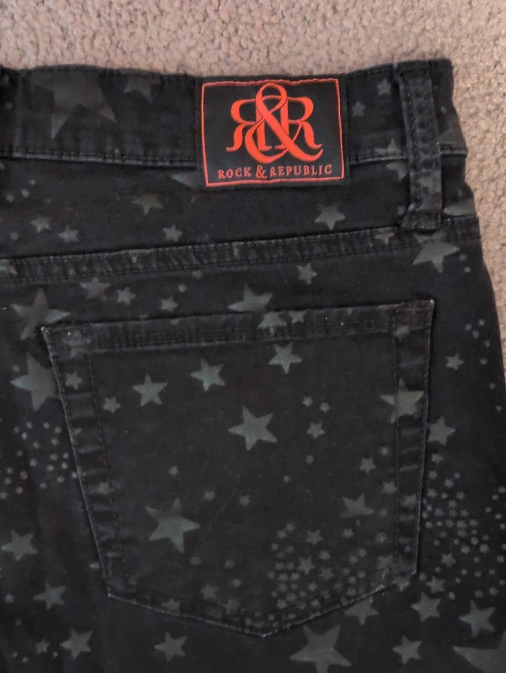 Rock & Republic Black Star-Print Denim Shorts